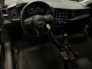 Audi A1 Sportback 30 TFSI Proline S&V-däck/M-värm/Sensorer