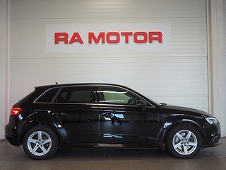 Halvkombi Audi A3 3 av 14