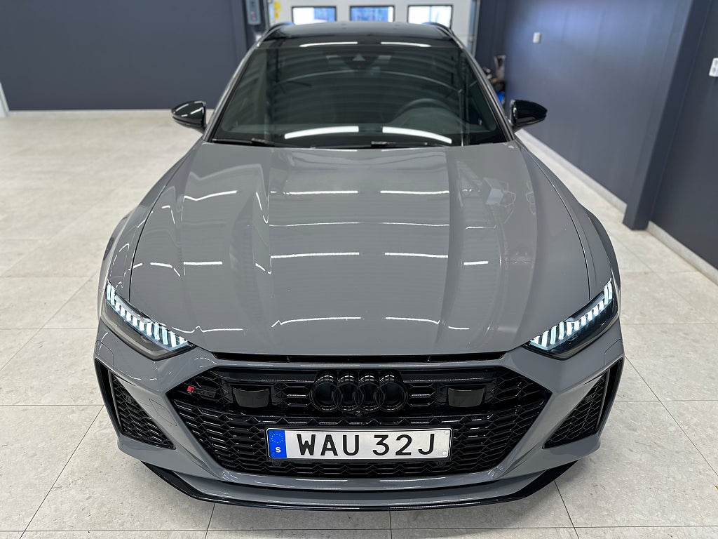 Audi A6 RS 6 Avant B&O/PANO/MATRIX/VALCONA/22"/Sv.Såld/360