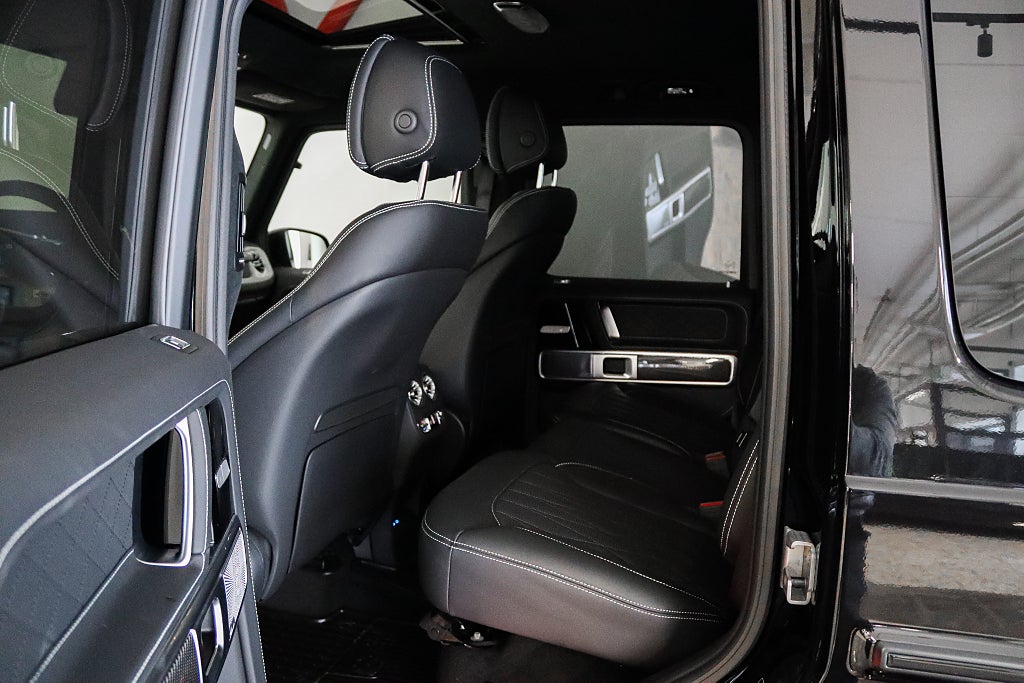 Mercedes-Benz G63 AMG Manufakture Kolfiber ( MOMSBIL ) SE SPEC