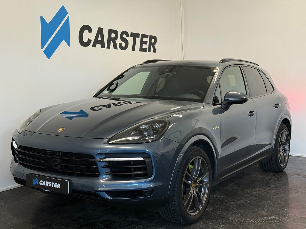 Porsche Cayenne E-Hybrid TipTronic S  Sport Chrono 18-Vägs Drag  462hk