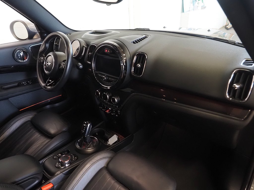MINI Countryman Cooper S 192hk Maximize HUD Kamera Nav ACC 2019