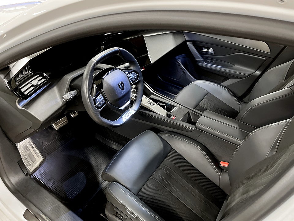 Bild på Peugeot 308 5D GT 1.2 PT 130hk Aut 360-KAMERA ADP FARTHÅLLARE