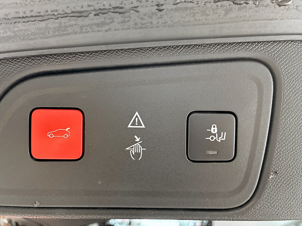 Bild på Peugeot 3008 Allure 1.6 BHDi 120hk Aut ELSTOL PANO DRAG