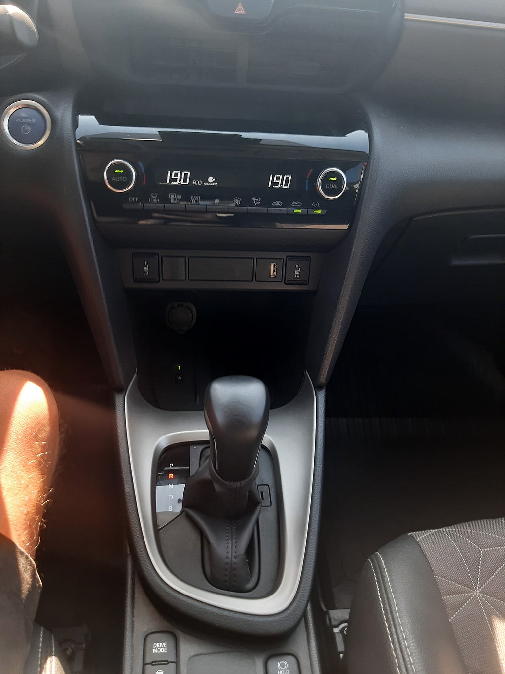 Toyota Yaris Cross 2024 - miniatyr 9