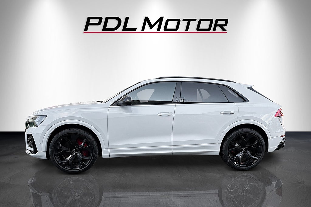 Audi RS Q8 2023 - miniatyr 3