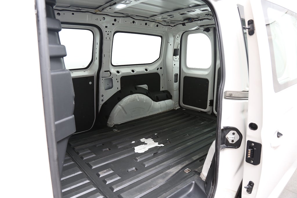 Volkswagen Caddy Maxi Cargo Maxi 2,0 TDI 122hk DSG Park.värmare Leasbar 2023