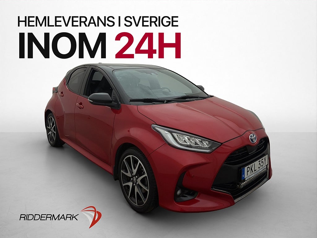 Toyota Yaris Hybrid BiTone Kamera Rattvärme BLIS MOMS 116hk
