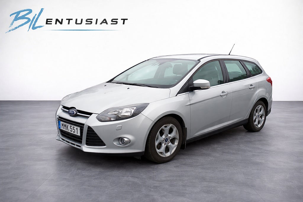 Ford Focus Kombi 1.0 EcoBoost Titanium Euro 5, NYSERVAD 1 BRUKARE
