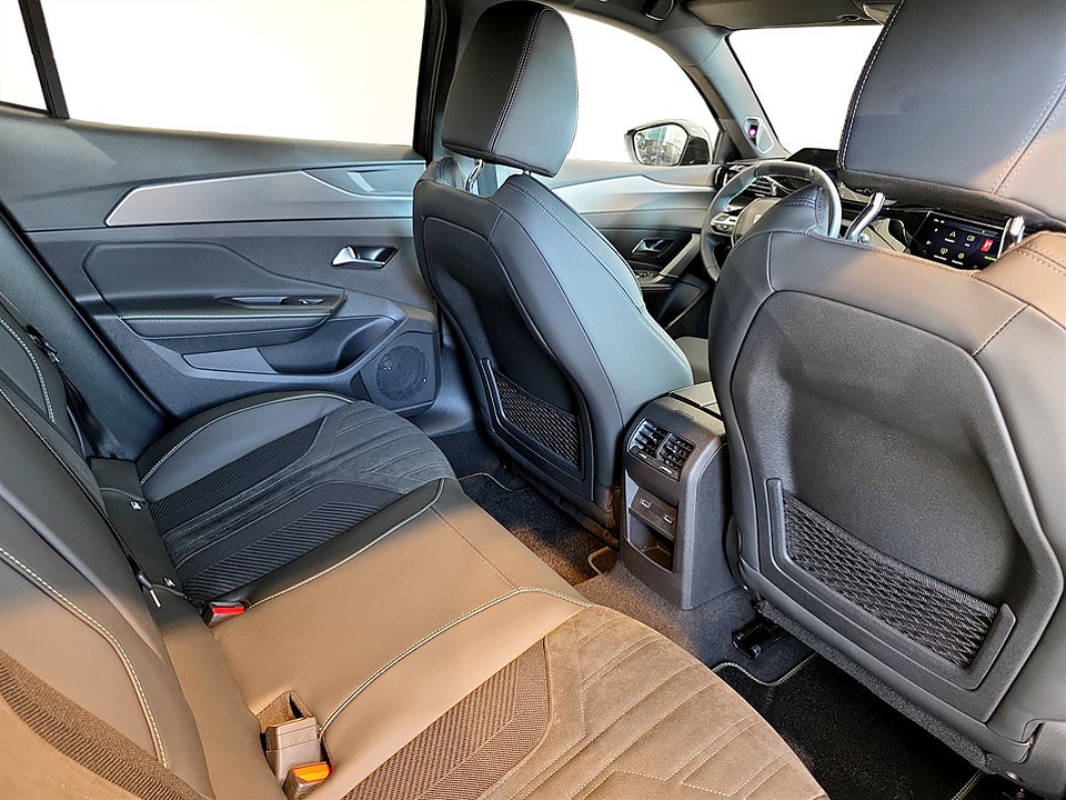 Bild på Peugeot 408 GT Hybrid Aut - OMGÅENDE LEVERANS!
