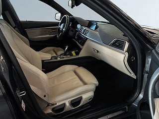 BMW 320D xDrive Touring M Sport S&V-hjul/Kamera/Drag/Pano – bild 10
