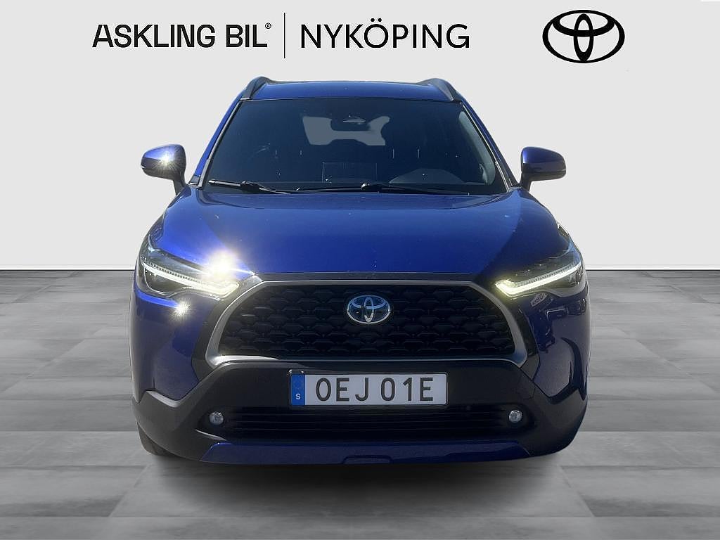 Toyota Corolla Cross 2023 - miniatyr 6