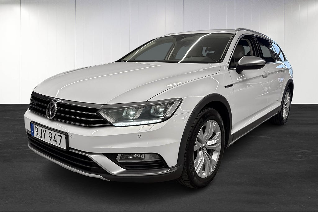 Volkswagen Passat Alltrack 2.0 TDI 4Motion, Drag, Adaptiv, Rattvärme