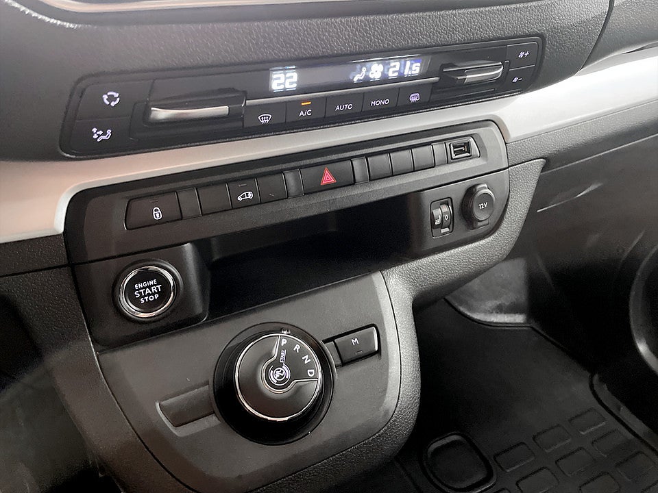 Bild på Citroën Jumpy Bus Pre 2.0 BHDi 145hk Aut L3 DRAG WEBASTO B-KAMERA