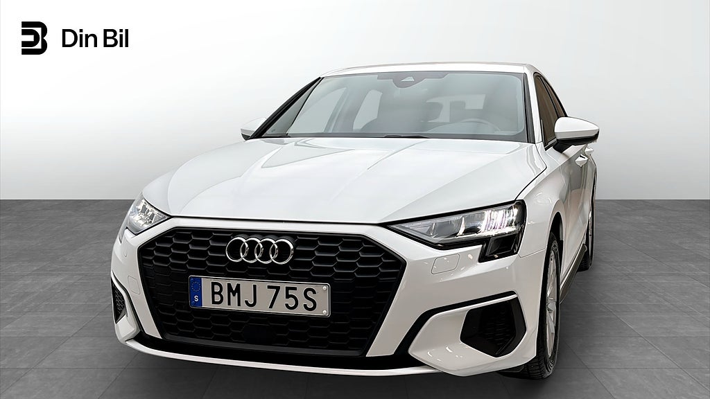 Audi A3 Sportback 35 TFSI 150HK Cockpit Carplay