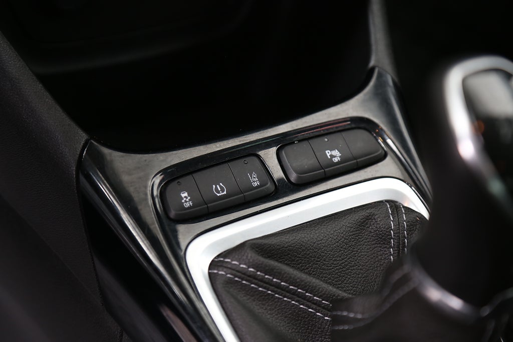 Opel Crossland X 1,2 Enjoy P-sensorer Motorvärmare 2019