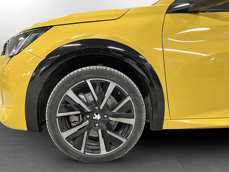 Bild på Peugeot E-208 GT 50kWh 136hk Aut B-KAMERA P-SENSORER