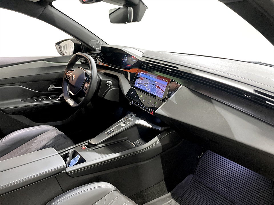 Bild på Peugeot 308 5D GT 1.2 PT 130hk Aut KAMPANJRÄNTA 3,99%