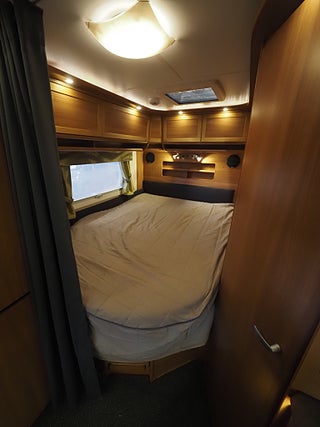 Husbil-halvintegrerad Kabe Travel Master 750 LXL 15 av 22