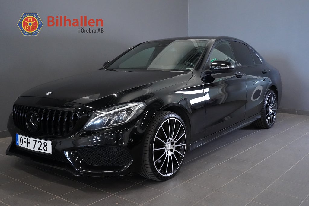 Mercedes-Benz C 220 d 4MATIC Plus AMG Line Kamera Panorama 19" Paddlar