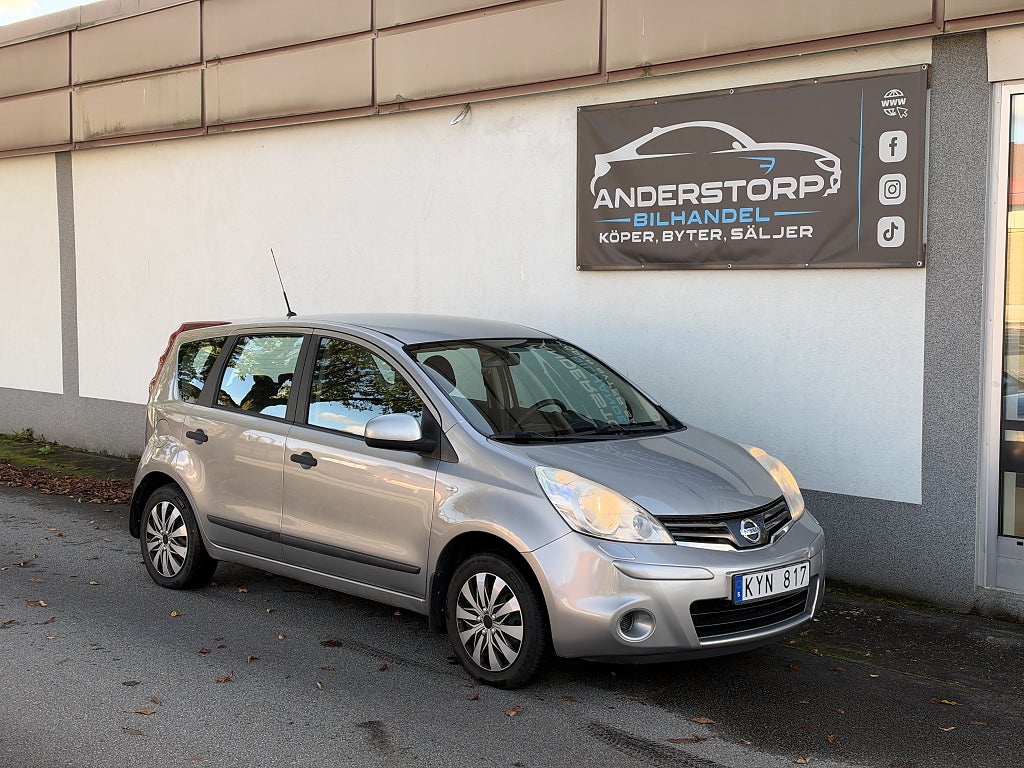 Nissan Note 1.4 / 2 brukare / Lågmil / Dragkrok / Euro 4