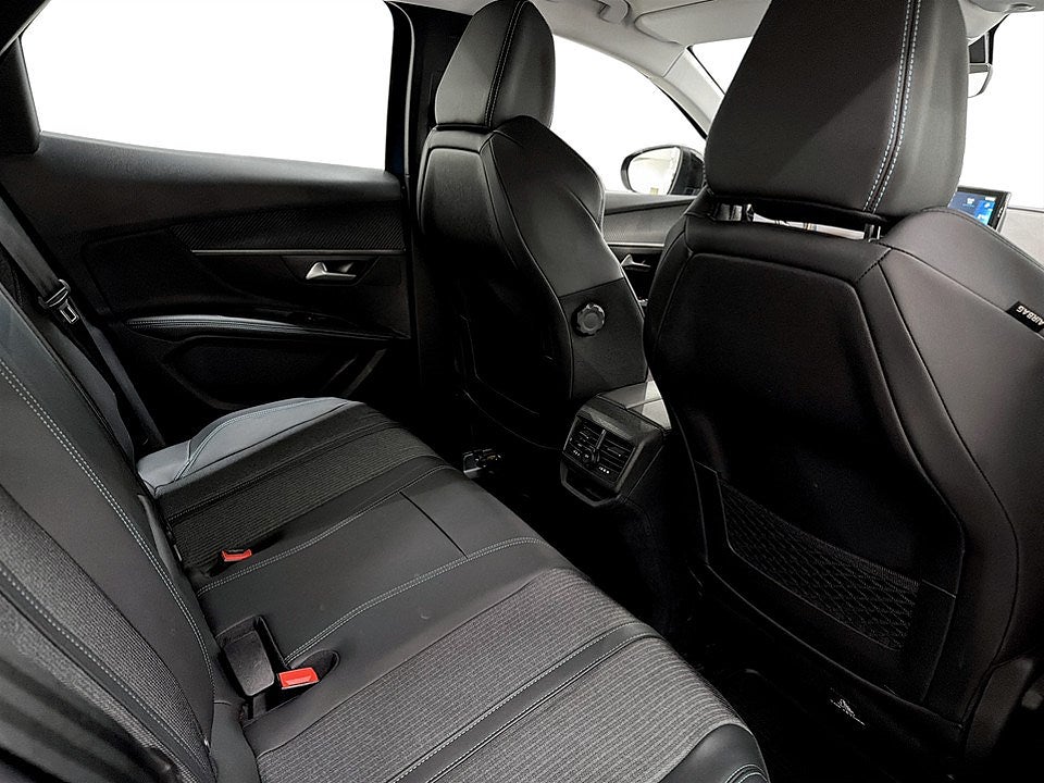 Bild på Peugeot 3008 Active Hybrid 225hk Aut - B-KAMERA, VÄRMARE