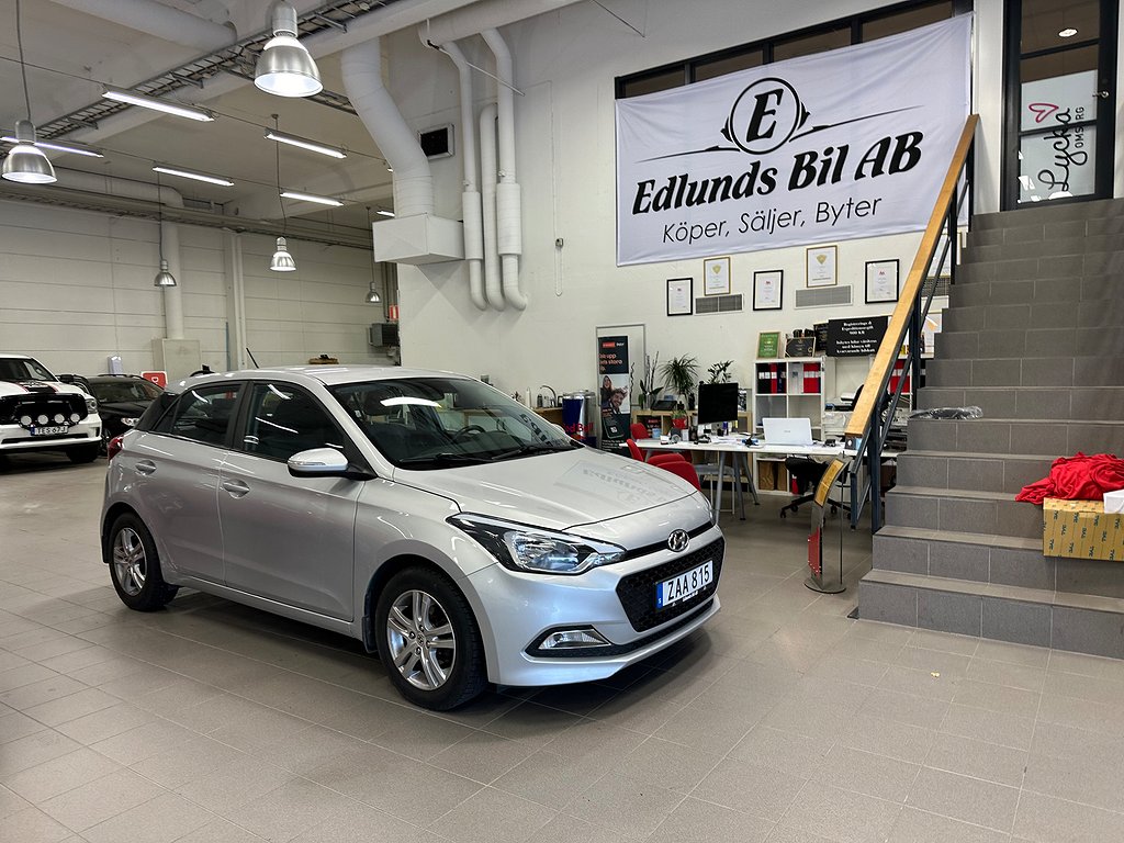 Hyundai i20 1.4 Premium Euro 6 (4900mil) Automat 