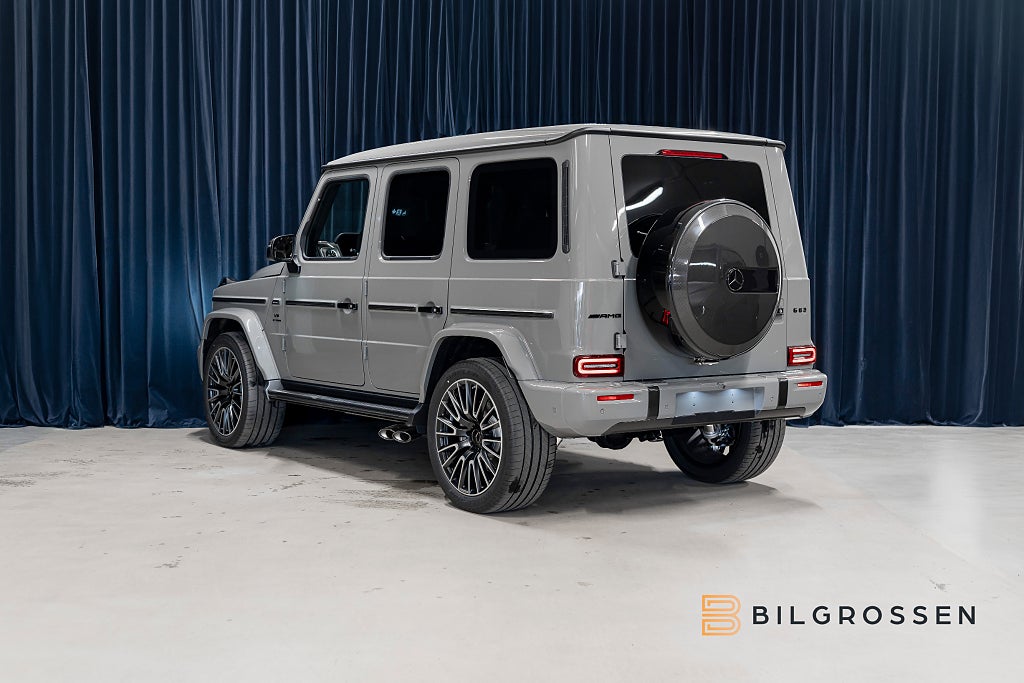 Mercedes-Benz G63 AMG Superior Line Full Kolfiber Active Ride MY27 MOMS