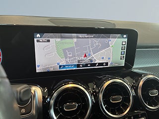 Mercedes-Benz GLB 200 7G-DCT Progressive Line S&V-hjul/Kamera/Navi – bild 11
