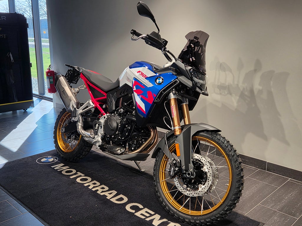 BMW F900GS /DEMO-Kampanj/SPARA: 30.095kr!/Ca 100 mil