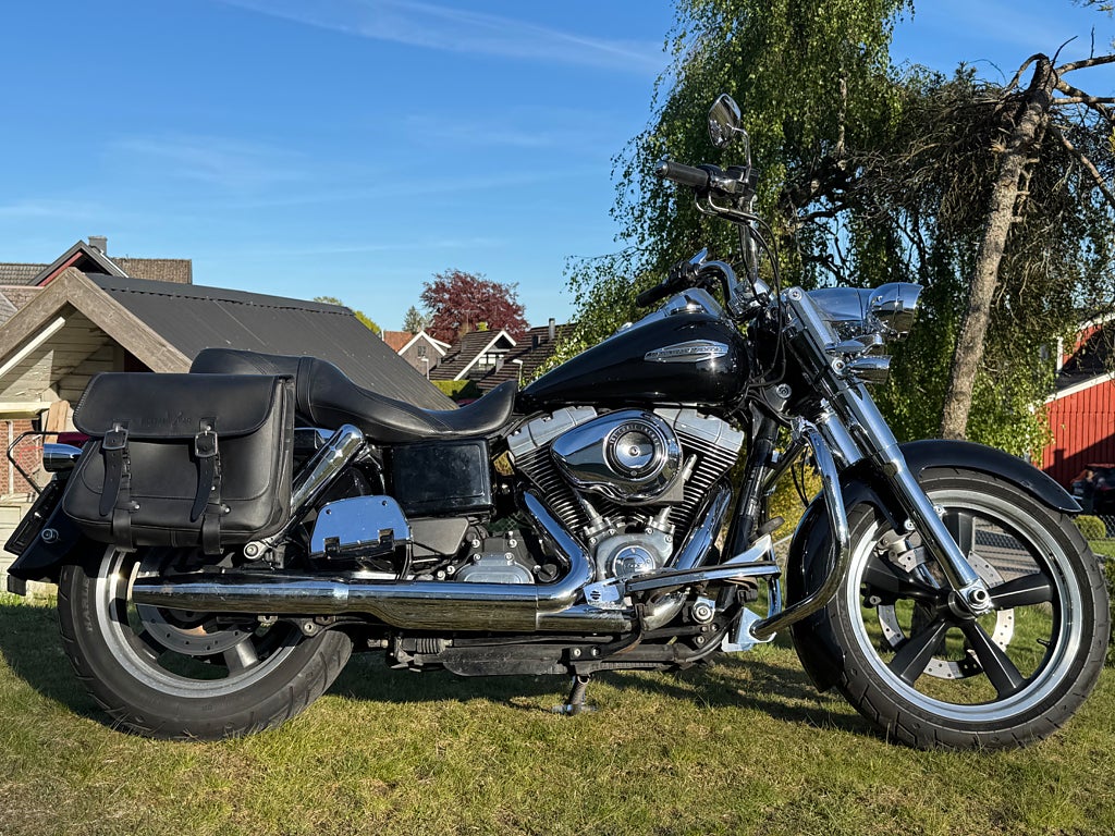 Harley-Davidson Switchback Dyna FLD 6 växlad