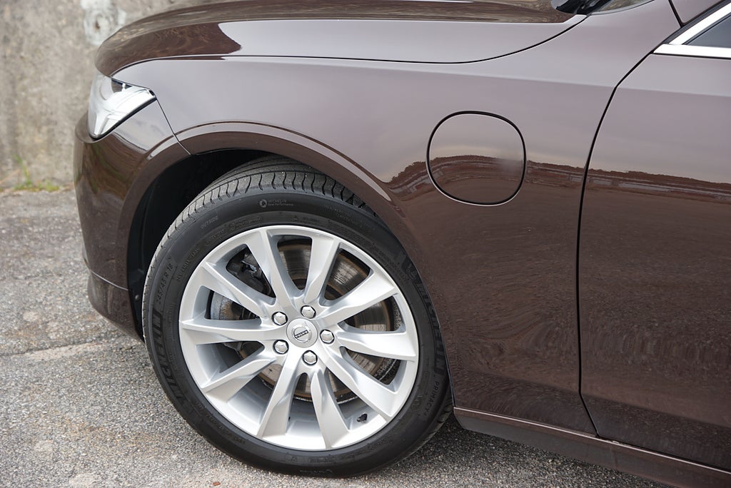 Volvo V90 T8 Recharge AWD Momentum Advanced|Drag|Värmare|B-Kamera