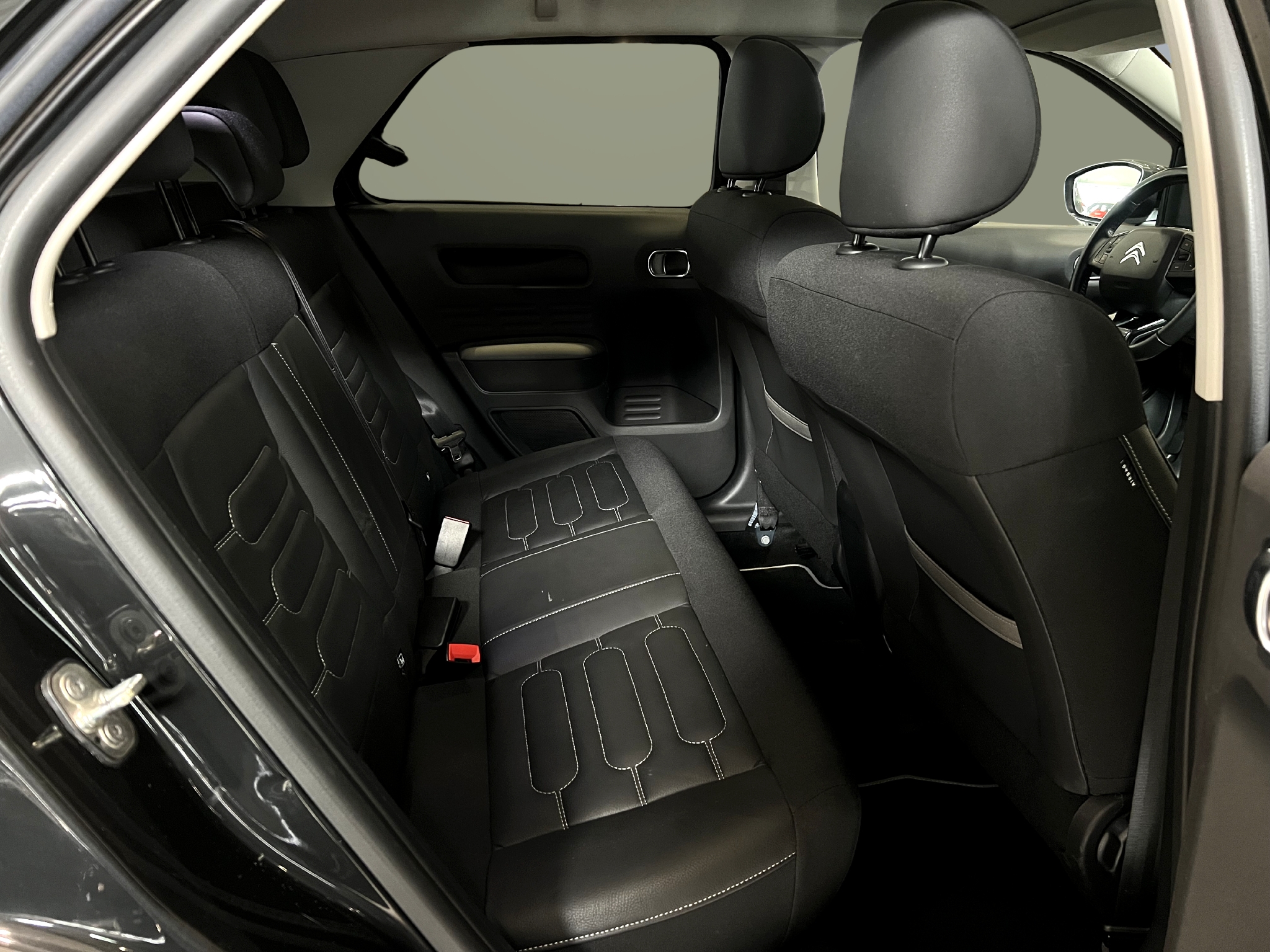 Citroen C4 Cactus 2018, kuva 6/48
