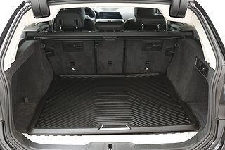 Kombi BMW 330e 24 av 26