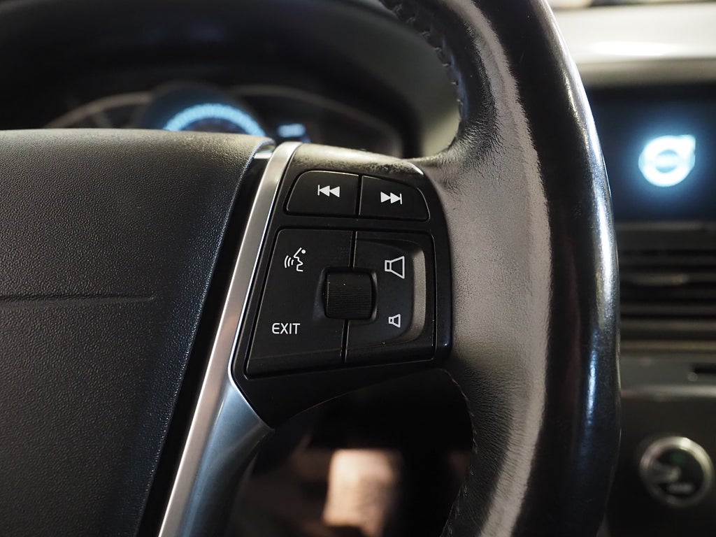 Volvo XC60 D4 190hk Geartronic Momentum | D-värm | 2016