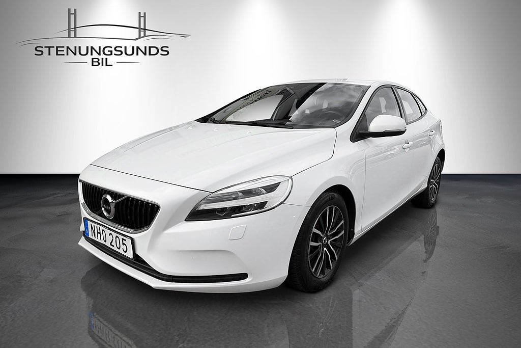 Volvo V40 T2 Geartronic Business Advanced P-värmare | K-rem bytt