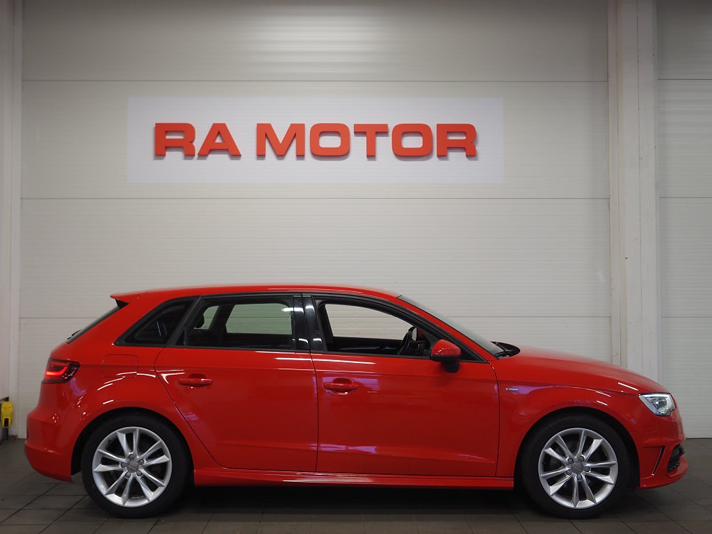 Audi A3 Sportback 1.4 TFSI 125 hk Aut S-Line |PDC|Bluetooth| 2016