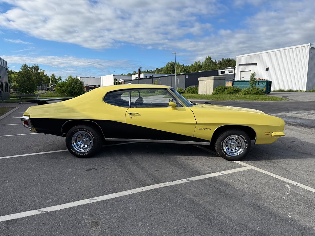 Pontiac GTO Hardtop 6.6 V8 Hydra-Matic
