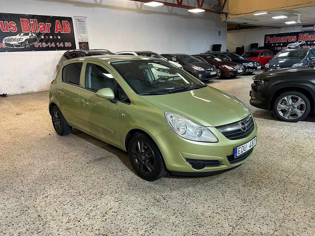 Opel Corsa 1.2 Twinport Ny Servad 