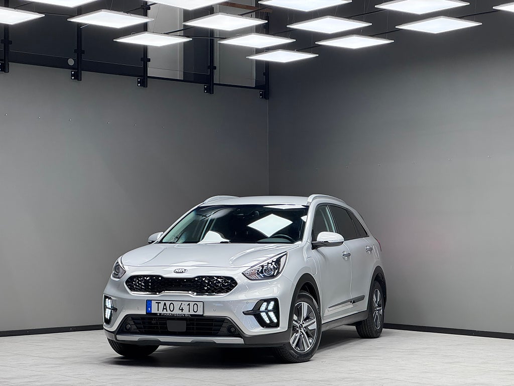 Kia Niro P-HEV DCT Advance Plus / B-kamera / Carplay 
