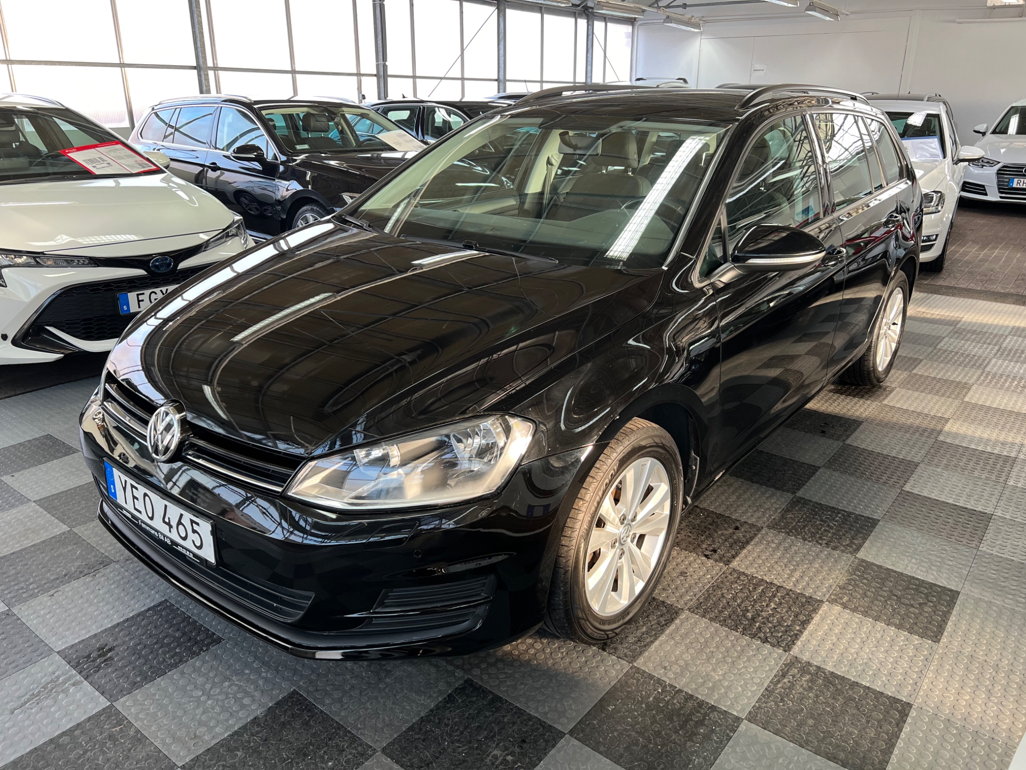 Volkswagen Golf 2017, photo 2/46