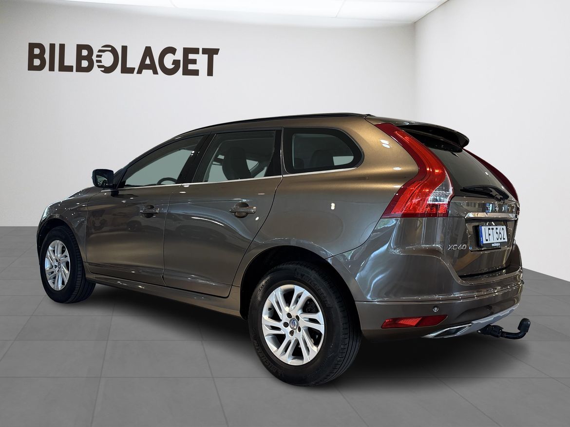 Volvo XC60 D4 AWD Momentum Business E 2016, bild 3/34