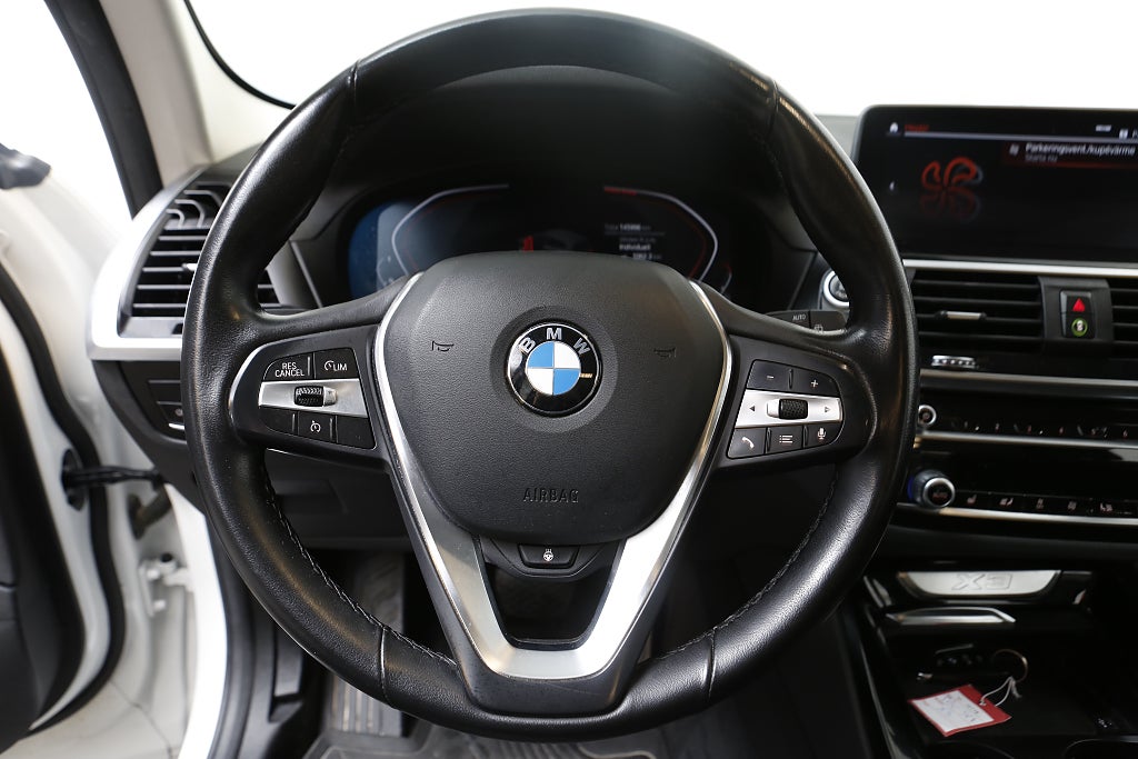 BMW X3 xDrive20d 190hk xLine Aut Navi Värmare Dragkrok