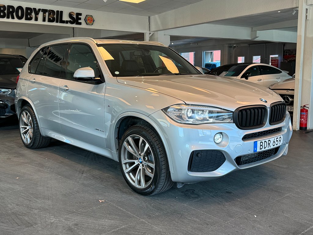 BMW X5 xDrive40d M Sport Aut Gps Drag 7 Sits Värmare 313 Hk