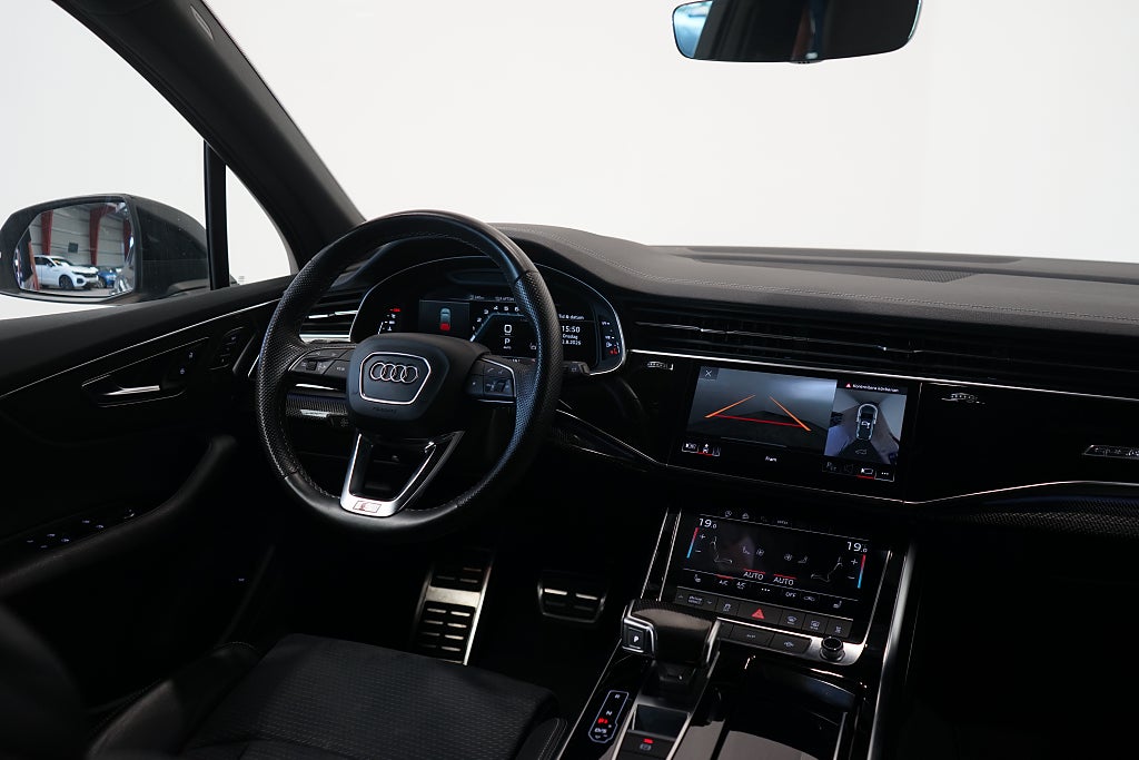 Audi Q7 55 TFSI quattro 7-sits Competition Plus S line 340hk