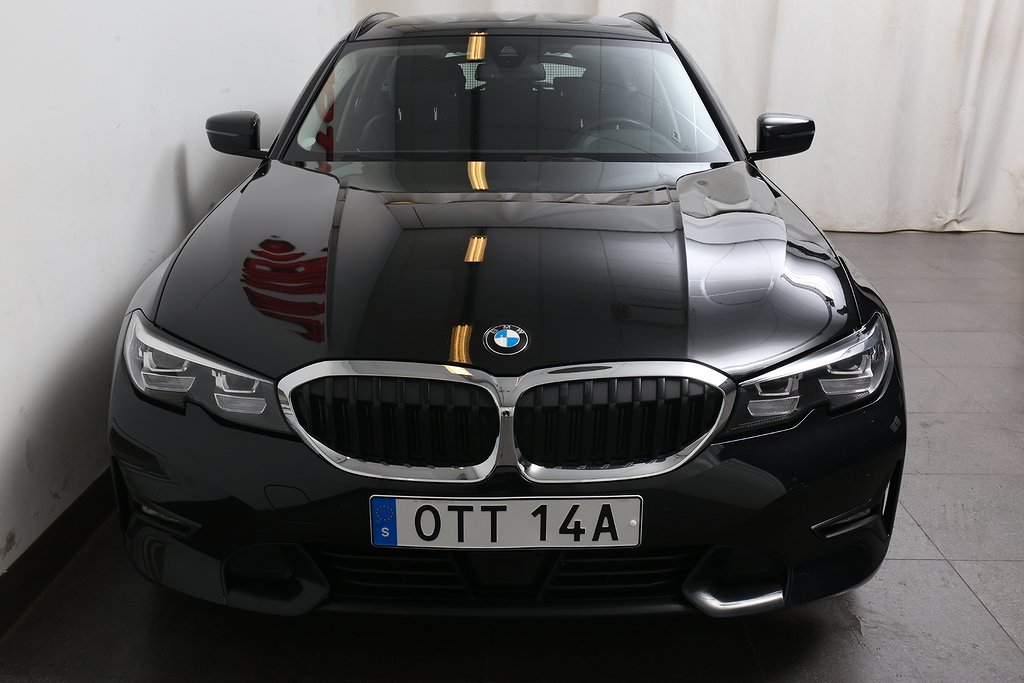 BMW 330e xDrive Touring 292hk Sport Line Aut Navi Dragkrok 2021