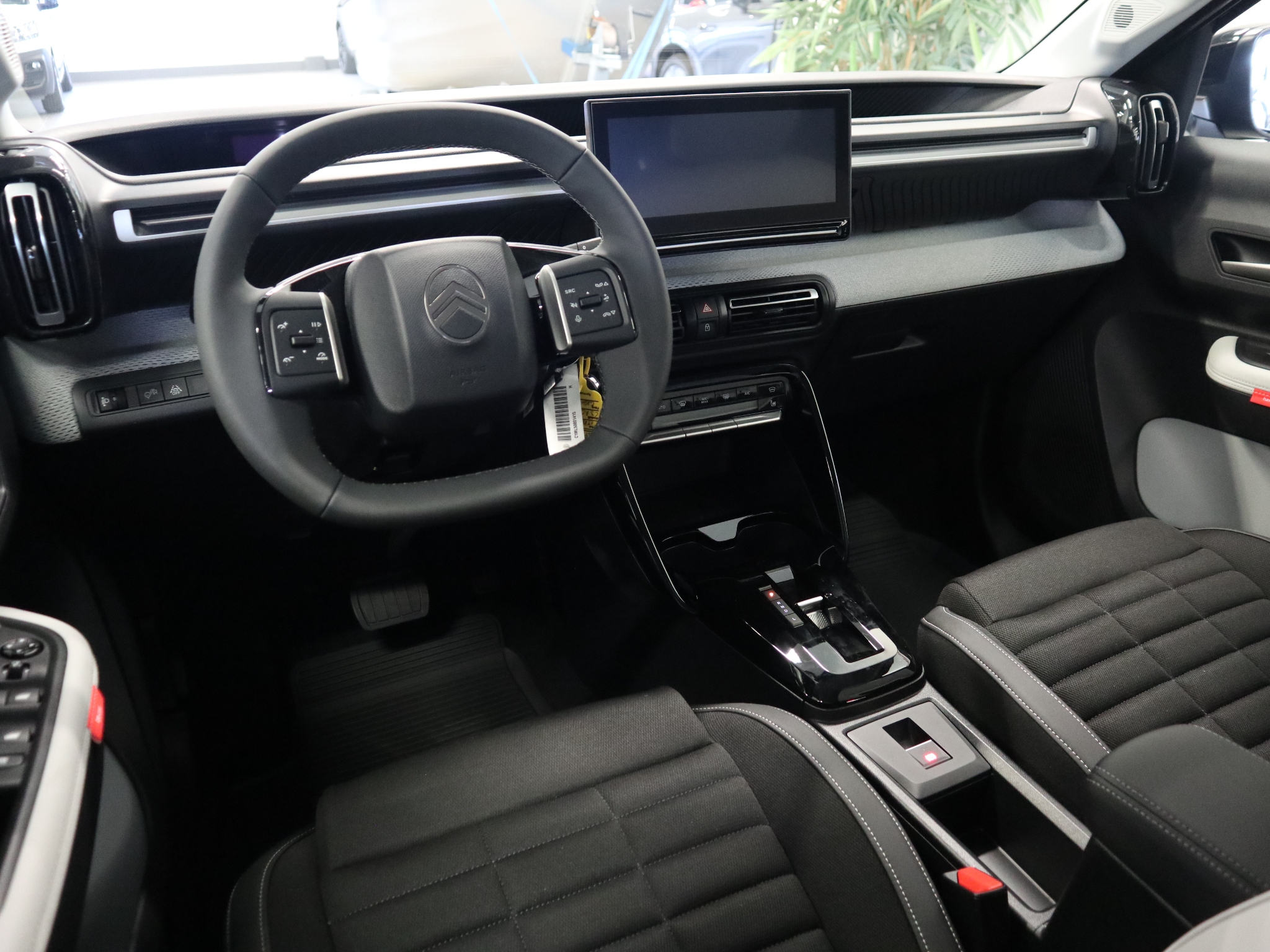Citroen C3 Aircross Hybrid 145HK AUT MAX 2025, photo 6/37