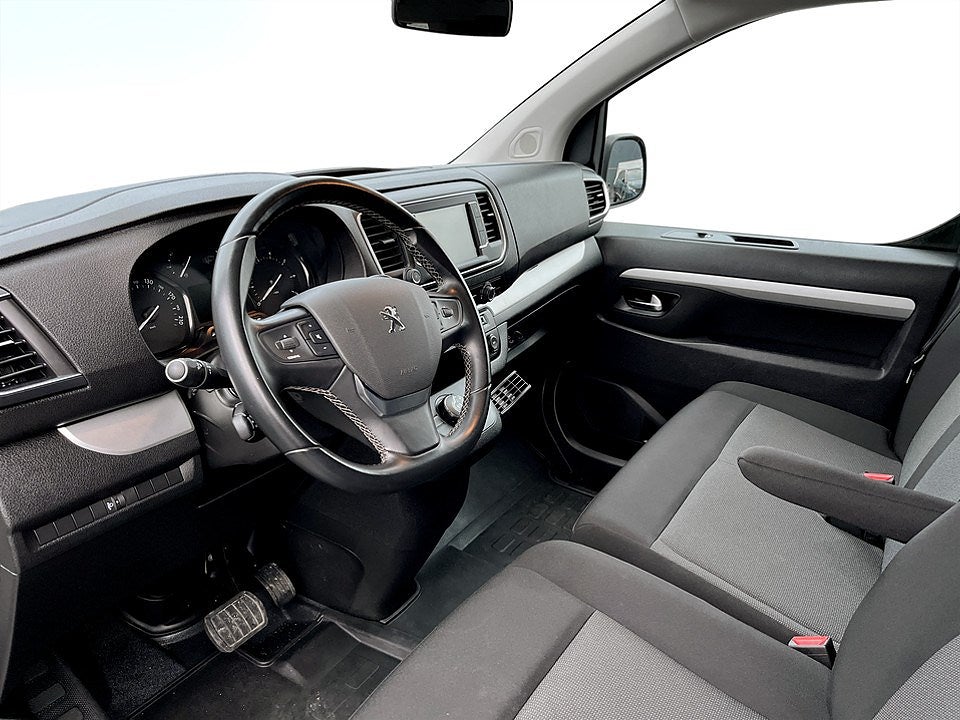 Bild på Peugeot Traveller Business 1.5 BHDi 140hk Aut L3 - EN ÄGARE, FARTHÅLLARE