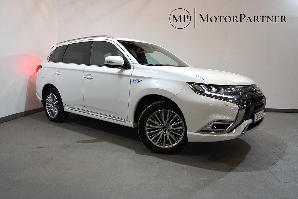 Mitsubishi Outlander PHEV CVT Business 360 Kamera Drag Skinn