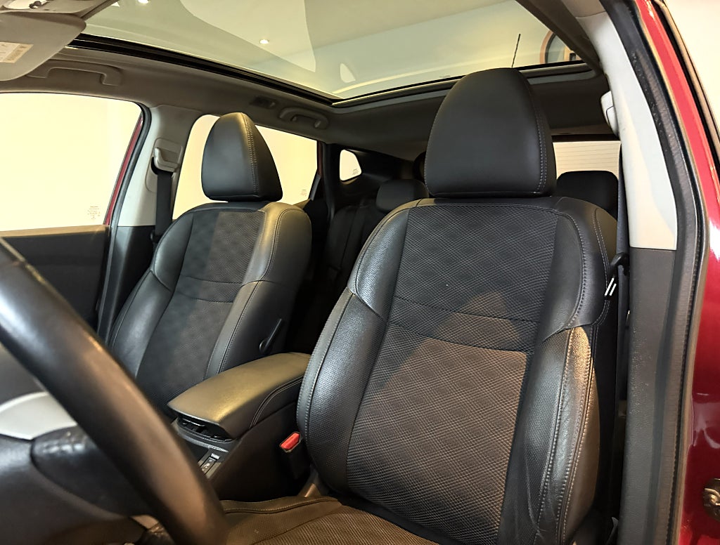 Nissan Qashqai 1.2 DIG-T XTRONIC-CVT TEKNA DRAG GPS PANORAMA 1-ÄGARE